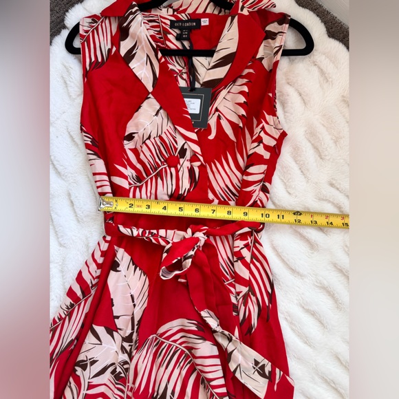 QED Red Leaf Print Maxi Dress - Picture 11 of 11